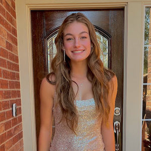 Meet your Posher, Livi